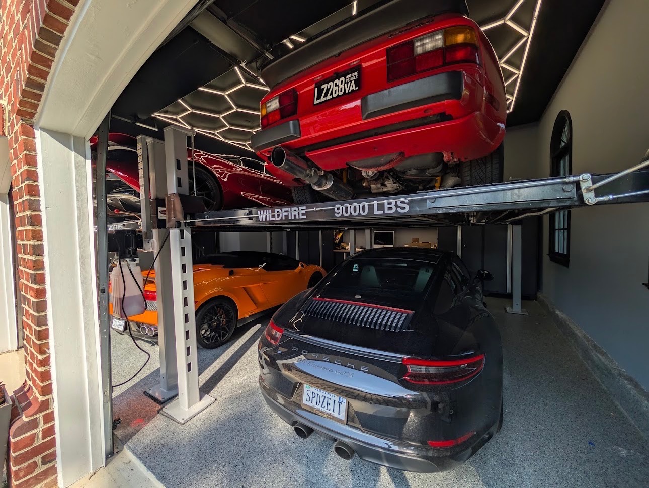 Shop lift service project